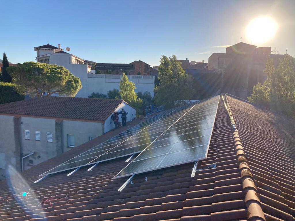 Instalación obra autoconsumo industrial Energiber Blancher