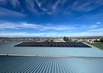 Instalación obra autoconsumo industrial Energiber TECOM