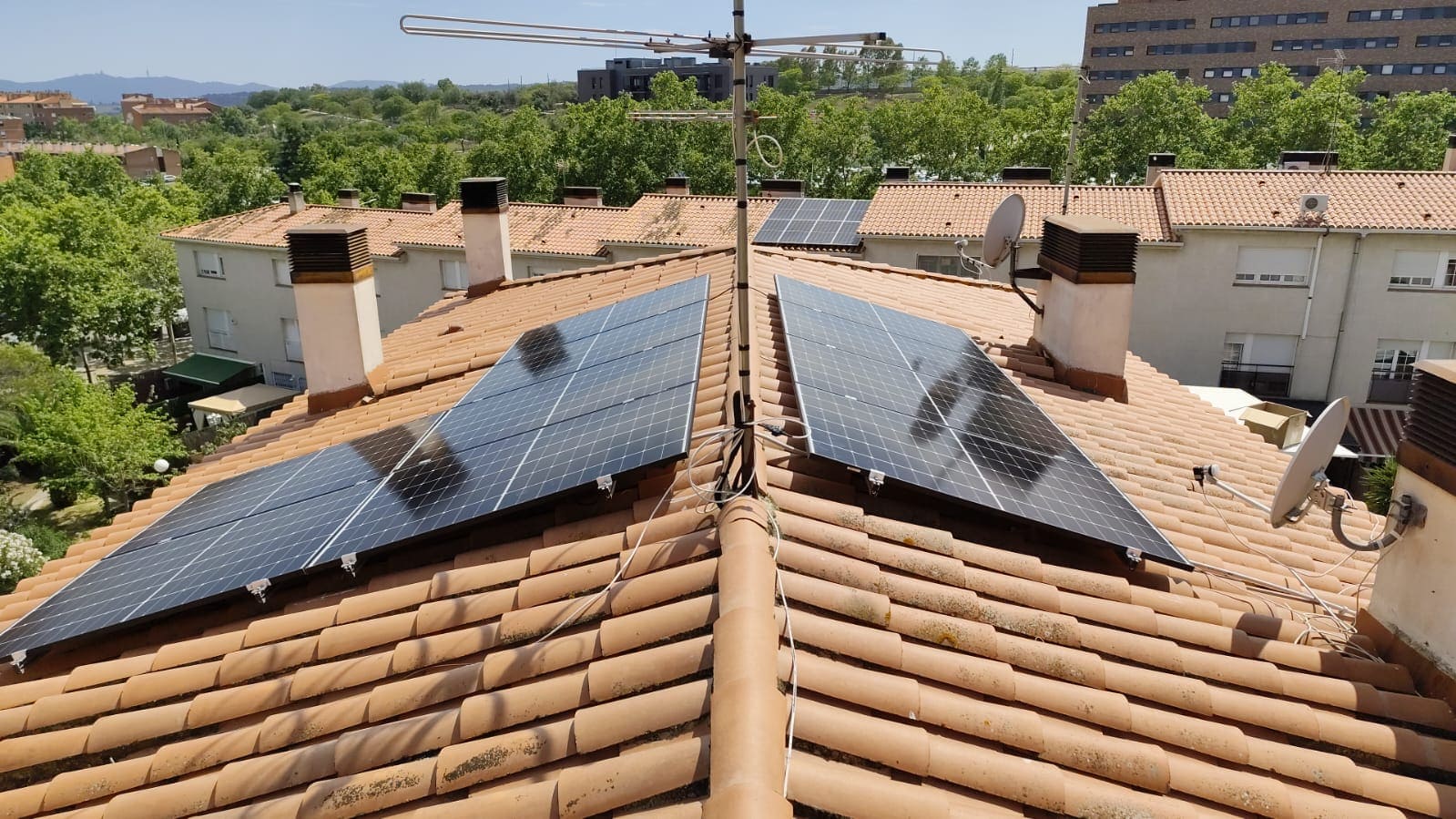 Instalación de autoconsumo residencial en Sabadell - Energiber